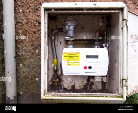 distance between gas and electric meter boxes uk|gas meters close together.